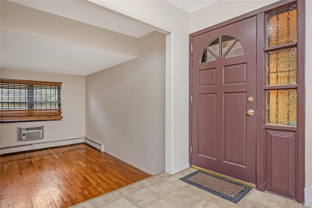 61-26 233 Street, Oakland Gardens, NY 11364 — photo 4