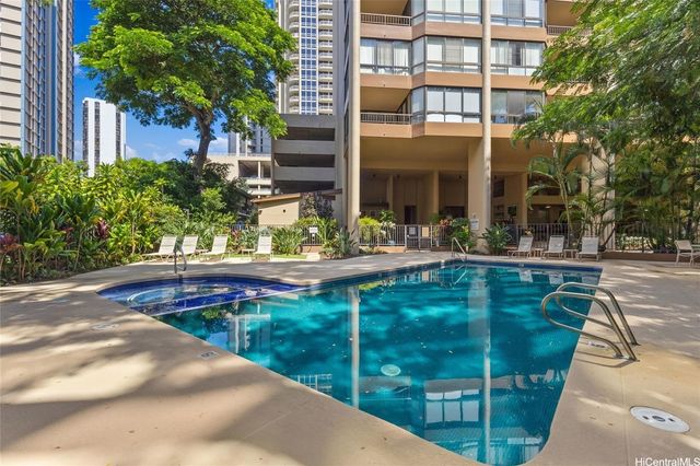 55 S Judd Street 1603, Honolulu, HI 96817