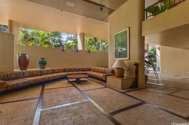 55 S Judd Street 1603, Honolulu, HI 96817