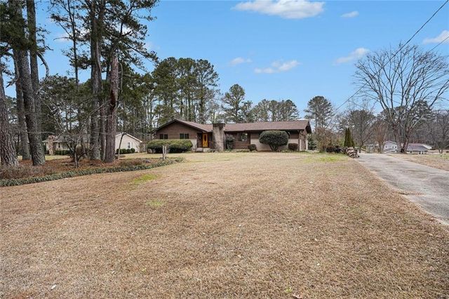 722 Mundys Mill Road, Jonesboro, GA 30238