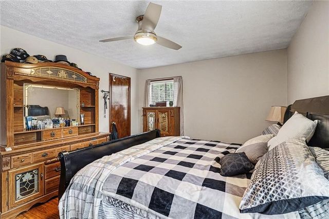 722 Mundys Mill Road, Jonesboro, GA 30238