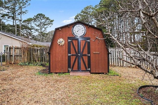 722 Mundys Mill Road, Jonesboro, GA 30238