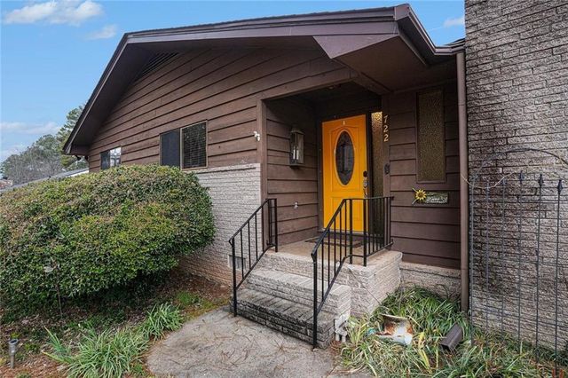 722 Mundys Mill Road, Jonesboro, GA 30238