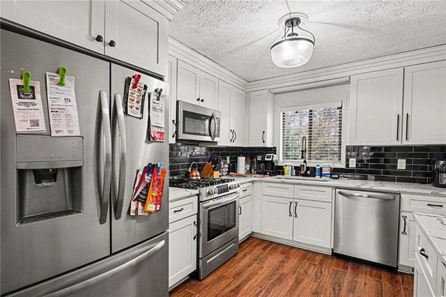 722 Mundys Mill Road, Jonesboro, GA 30238