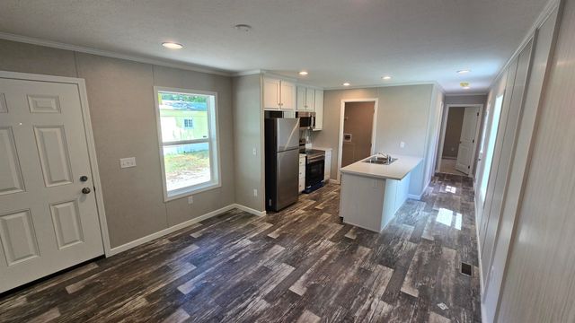 12 Boanza Drive, Concord, NH 03303
