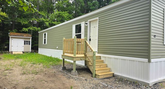 12 Boanza Drive, Concord, NH 03303