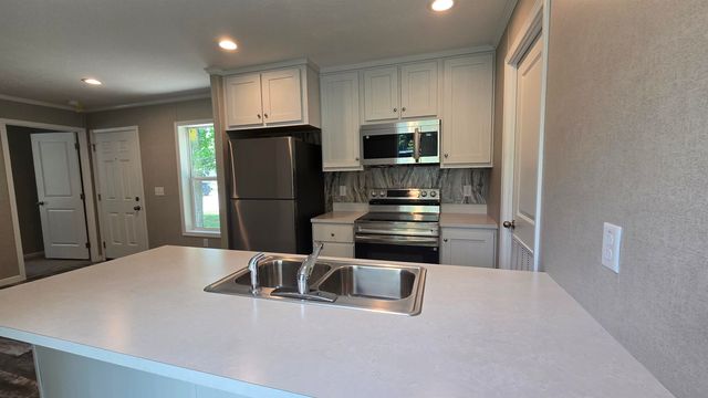 12 Boanza Drive, Concord, NH 03303