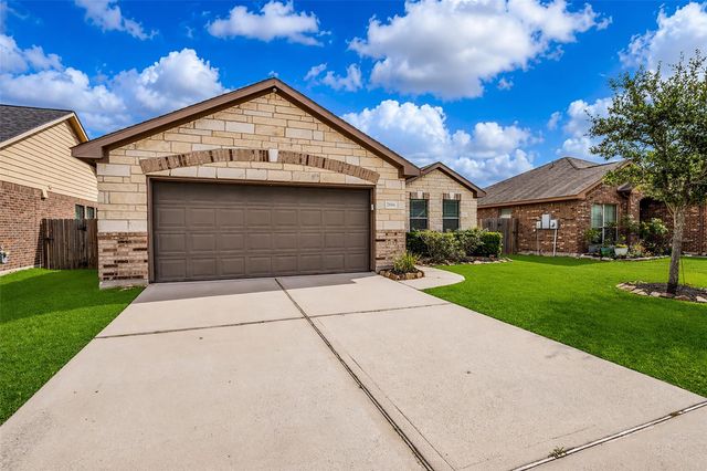 28614 Lockeridge Farms Drive, Spring, TX 77386