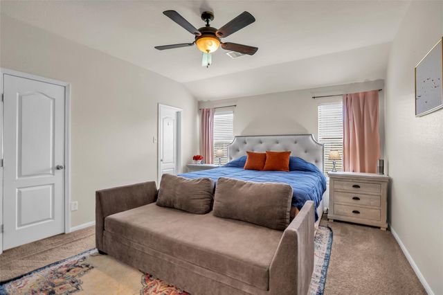 28614 Lockeridge Farms Drive, Spring, TX 77386