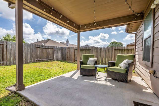 28614 Lockeridge Farms Drive, Spring, TX 77386