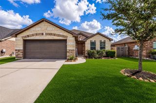 28614 Lockeridge Farms Drive, Spring, TX 77386