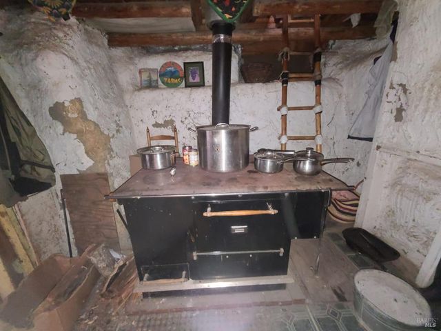 25428 Mendocino Pass Rd, Covelo, CA 95428