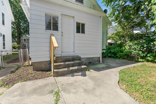 1712 Illinois Street, Fort Wayne, IN 46808