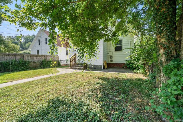 1712 Illinois Street, Fort Wayne, IN 46808