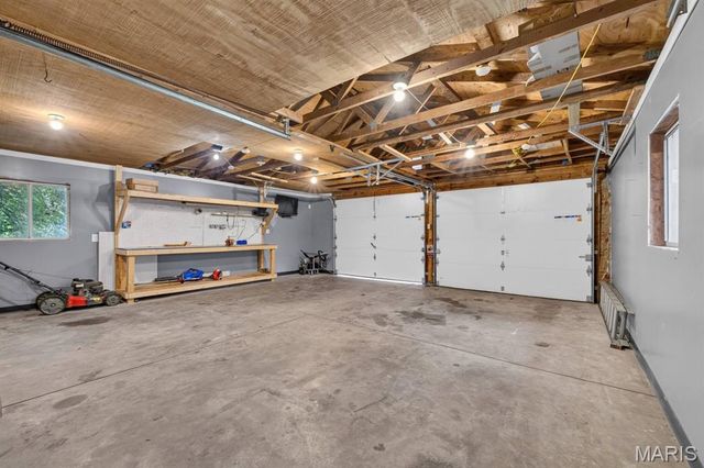 528 Ruthland Drive, St Louis, MO 63125