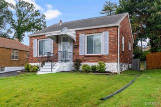 528 Ruthland Drive, St Louis, MO 63125