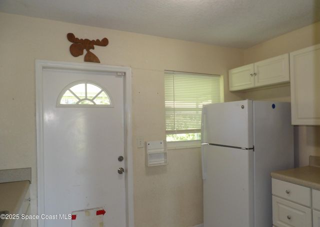 1148 Wild Rose Drive NE, Palm Bay, FL 32905