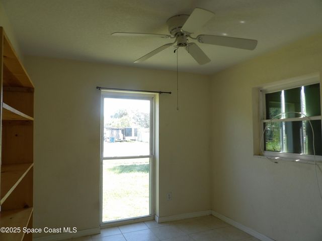 1148 Wild Rose Drive NE, Palm Bay, FL 32905