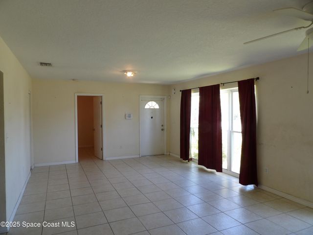 1148 Wild Rose Drive NE, Palm Bay, FL 32905