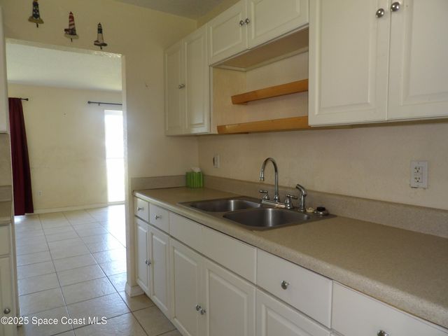 1148 Wild Rose Drive NE, Palm Bay, FL 32905