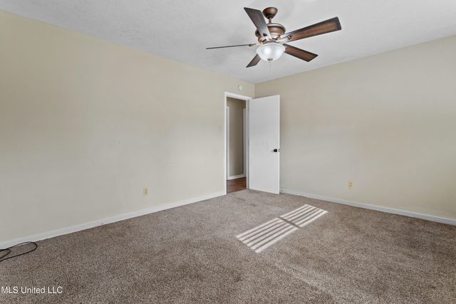 2265 Popps Ferry, Biloxi, MS 39532