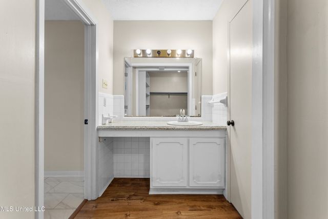 2265 Popps Ferry, Biloxi, MS 39532