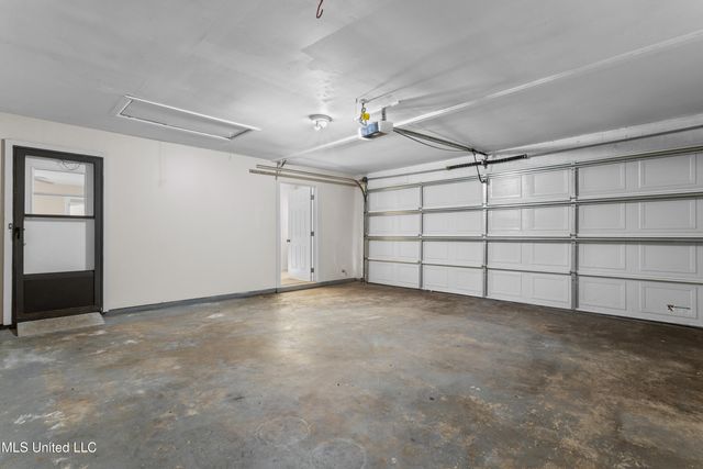 2265 Popps Ferry, Biloxi, MS 39532