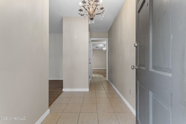 2265 Popps Ferry, Biloxi, MS 39532