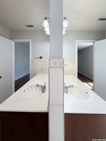 8047 CANTURA MLS, Converse, TX 78109