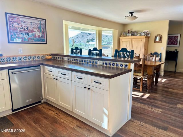 110 Quarterhorse Circle, Reno, NV 89508