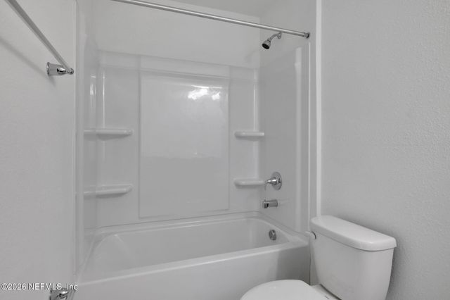 1734 TRAINORS Way, Jacksonville, FL 32218