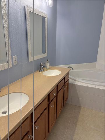 832 LANTERN WAY 832, Clearwater, FL 33765