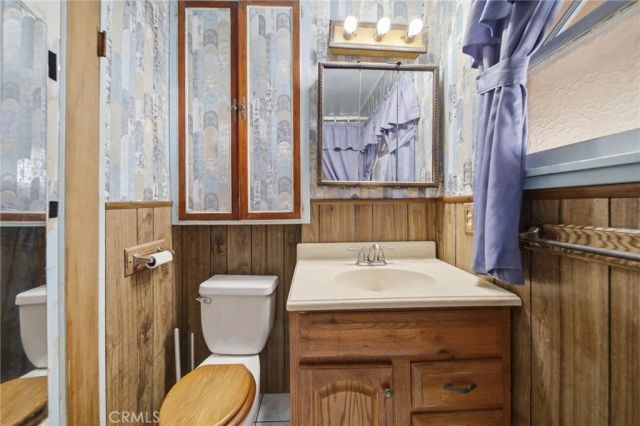 230 W Philadelphia, Ontario, CA 91762