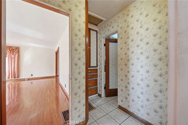 230 W Philadelphia, Ontario, CA 91762