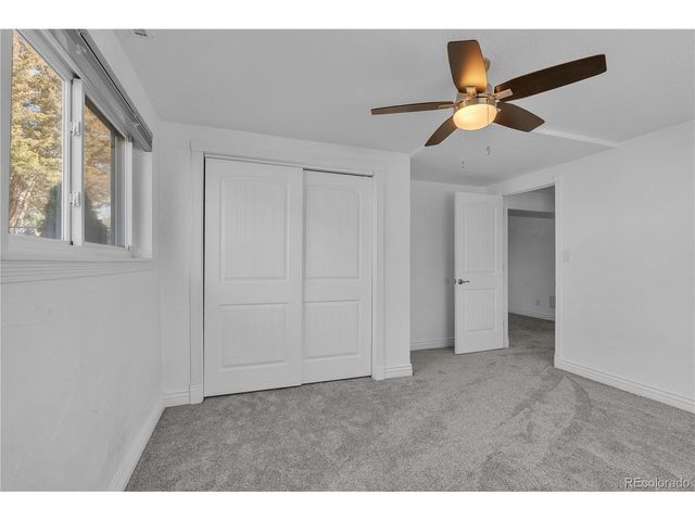 4080 S Vincennes Ct, Denver, CO 80237