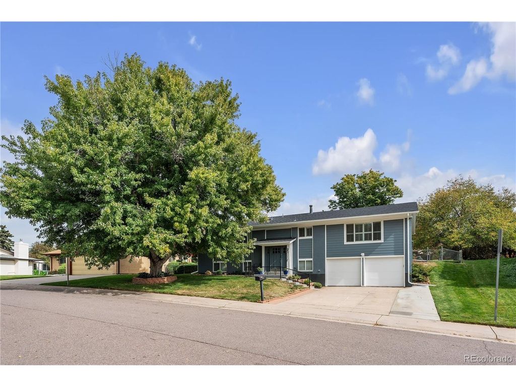 4080 S Vincennes Ct, Denver, CO 80237