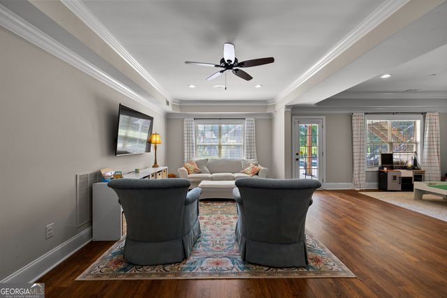 10 Red Oak Trail, Sharpsburg, GA 30277