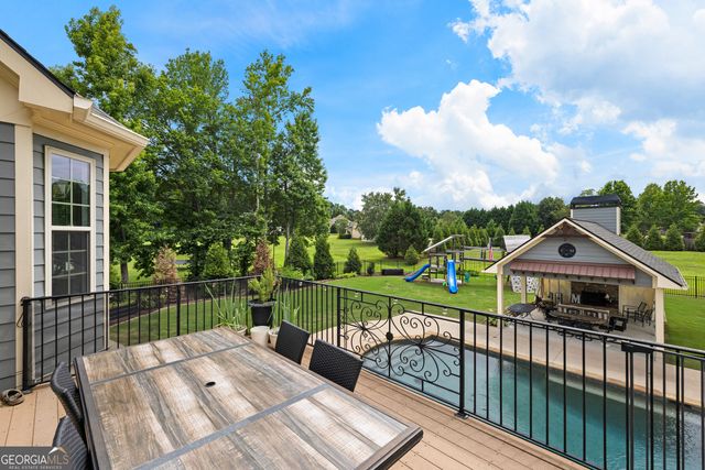 10 Red Oak Trail, Sharpsburg, GA 30277