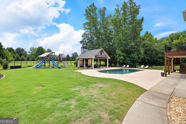 10 Red Oak Trail, Sharpsburg, GA 30277