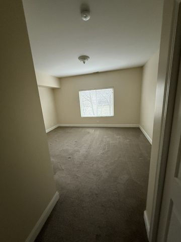 6961 Vine Street 301, Indian Head Park, IL 60525