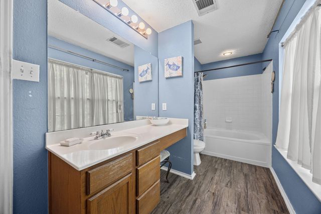 1001 Canterbury TRL, Georgetown, TX 78626