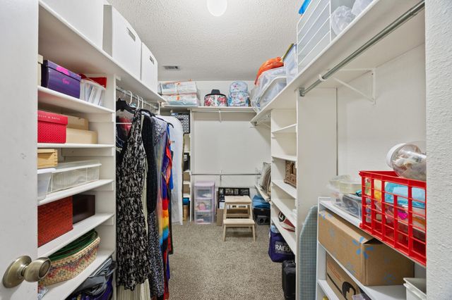 1001 Canterbury TRL, Georgetown, TX 78626