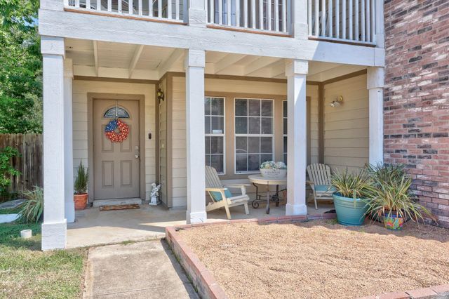 1001 Canterbury TRL, Georgetown, TX 78626
