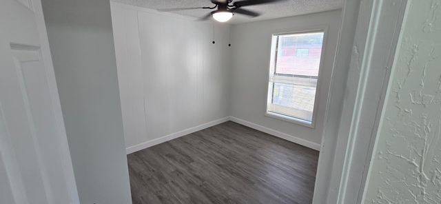 3900 50TH AVENUE N, St Petersburg, FL 33714