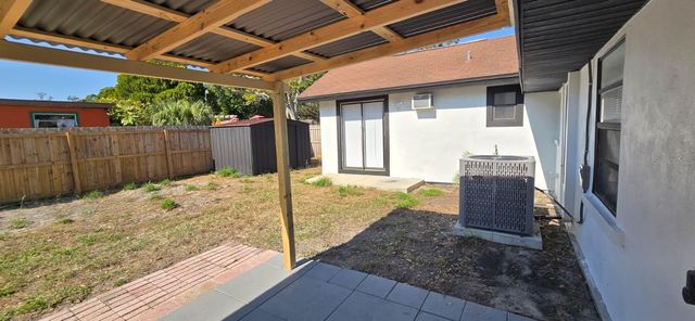 3900 50TH AVENUE N, St Petersburg, FL 33714