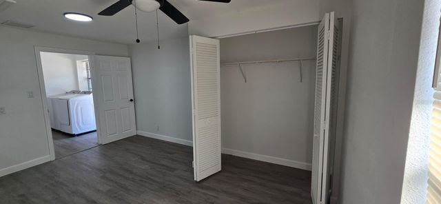 3900 50TH AVENUE N, St Petersburg, FL 33714