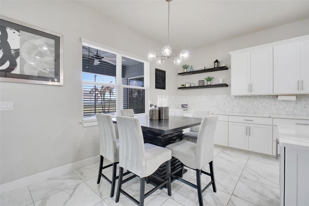 Image 24 of property listing at 13827 TYBEE BEACH LANE, Orlando, FL 32827