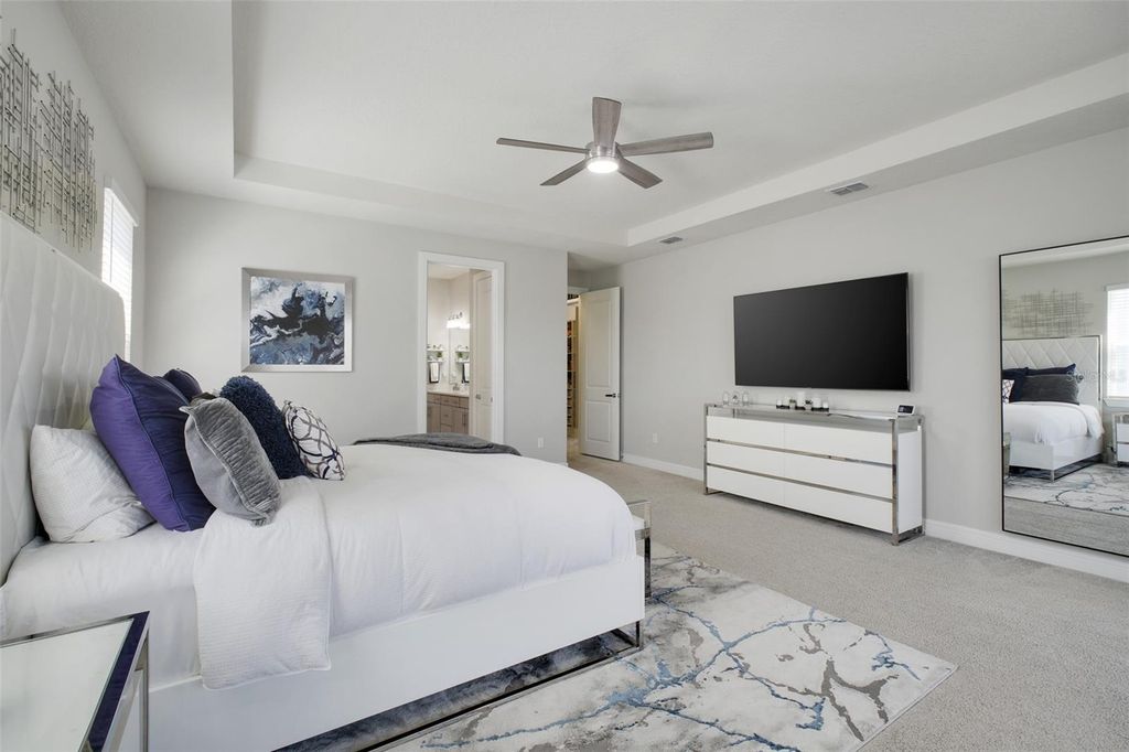 Image 30 of property listing at 13827 TYBEE BEACH LANE, Orlando, FL 32827