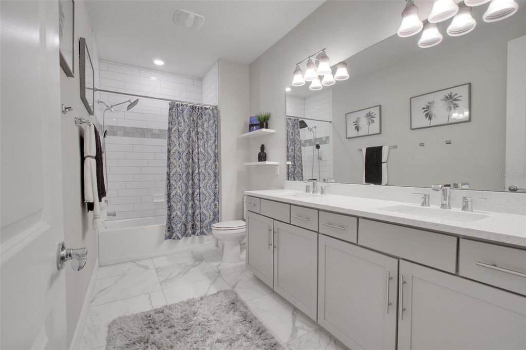 Image 50 of property listing at 13827 TYBEE BEACH LANE, Orlando, FL 32827