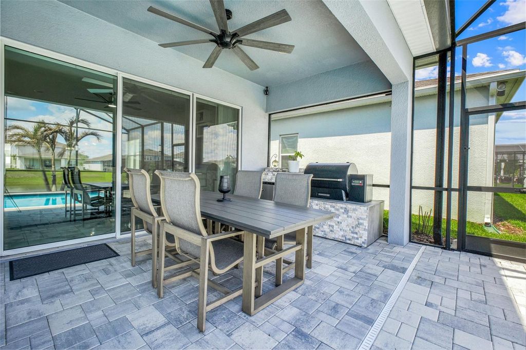 Image 59 of property listing at 13827 TYBEE BEACH LANE, Orlando, FL 32827